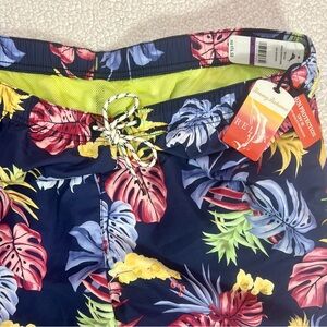 Tommy Bahama Relax Men’s Swim Trunks XXL Naples Bogart Blooms 6" Short NWT $74